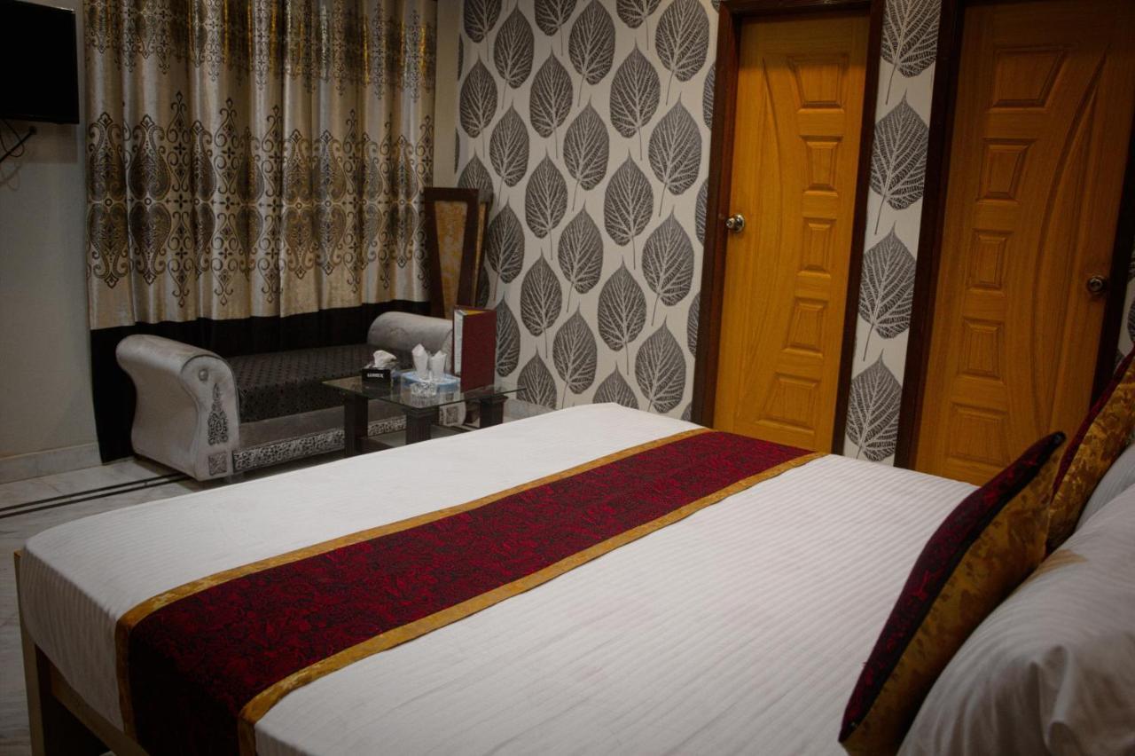 Mall View Hotel Gulberg Lahore Exteriör bild
